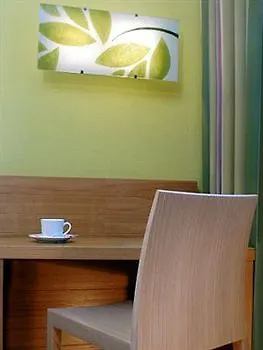 Business & Budget Hotel Tessin München