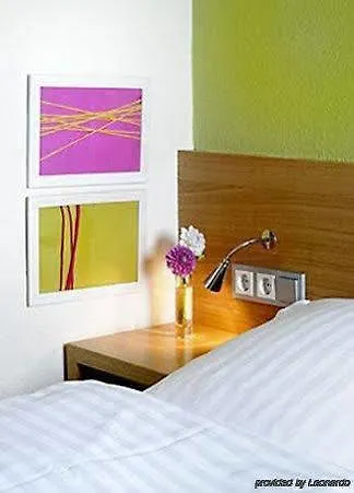 Business & Budget Hotel Tessin München